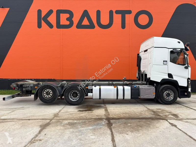 Camión Renault T 520 6x2 CHASSIS L=7421 mm