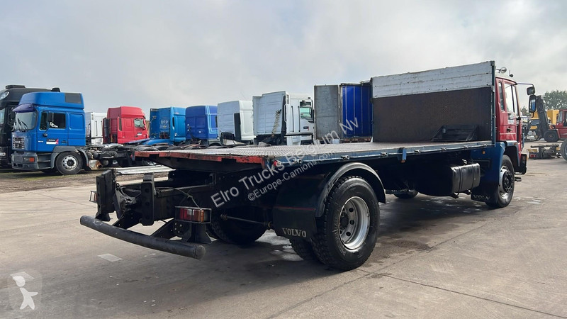 Teherautó Volvo 6 - 16 (MANUAL PUMP / STEEL...