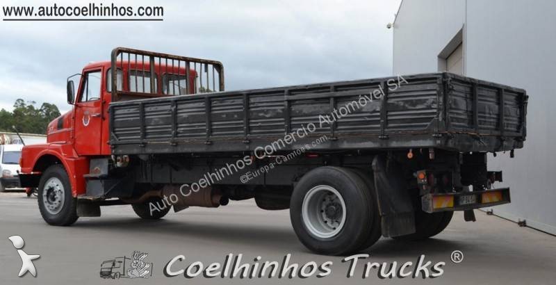 Camião Volvo