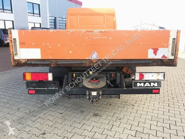 Camión MAN LE 8.185 LC Doka 4x2 BB LE 8.185 LC...