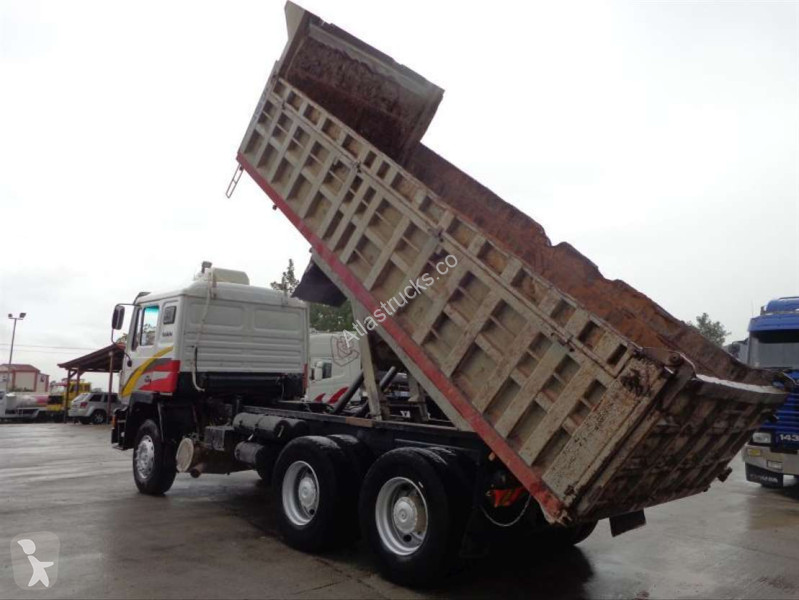 Camião MAN 6X4