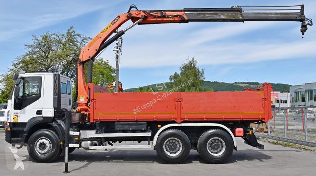 Camião Iveco TRAKKER 360 * Kipper 5,60m* KRAN...
