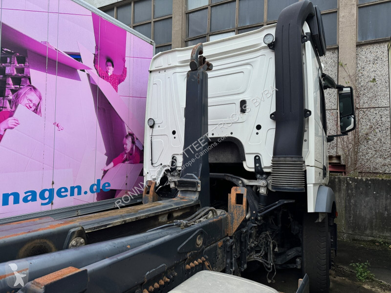 Kamion Mercedes Actros 2548 L 6x2,...