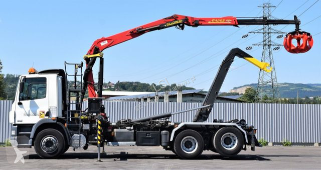 Vrachtwagen DAF 85340 * ABROLLKIPPER + KRAN