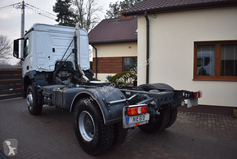 Kamion Mercedes AROCS 1833