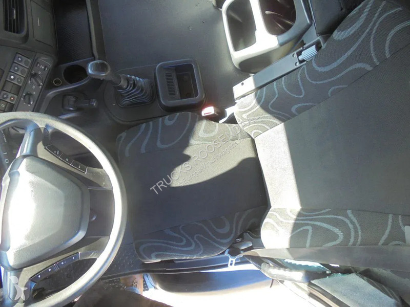 Camion Iveco 450 + Euro 5 + Zandzuiger + Manual...