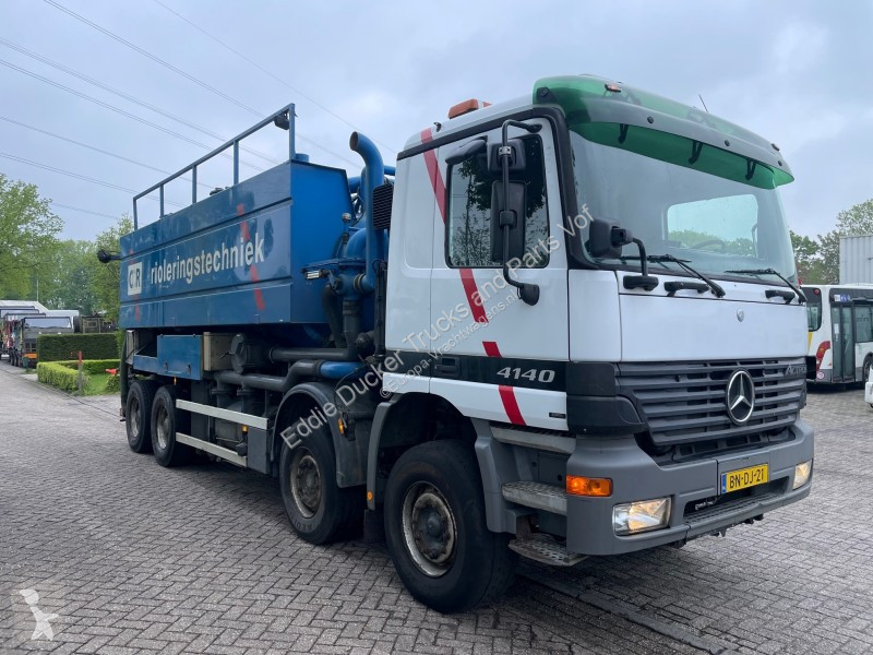 Camião Mercedes ACTROS 4140 8X4 EURO 3 / VACUUM