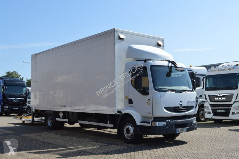 Vrachtwagen Renault 270 * MANUAL * EURO5 * 4X2 *