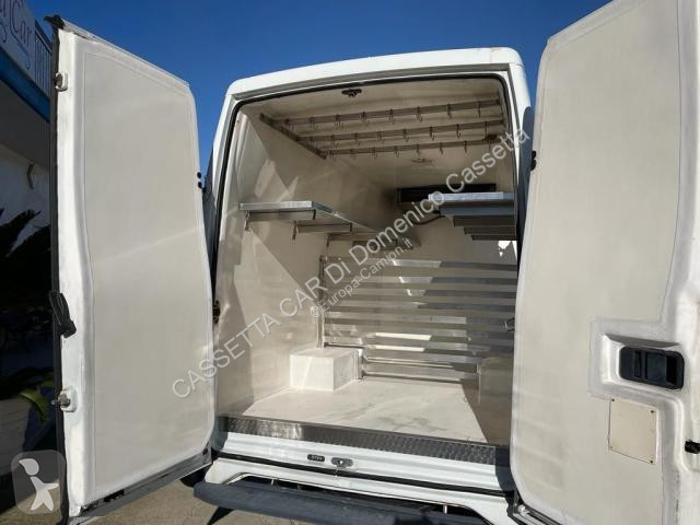 Camion Iveco DAILY 35C13 FURGONE COIBENTATO...