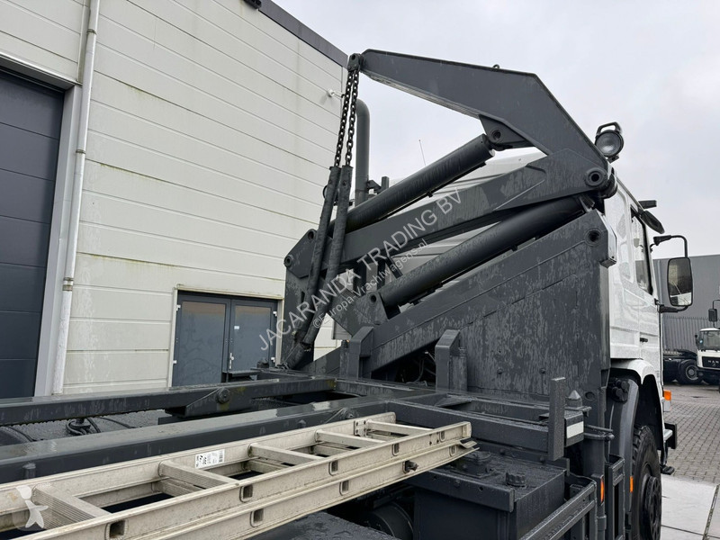Kamion Scania H 320 6x6