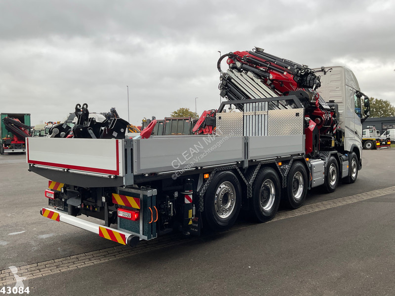 Camion Volvo 10x4 Fassi 215 Tonmeter laadkraan...