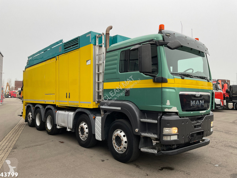 Camión MAN 35.480 10x4 RSP Tridem Saugbagger 10m³