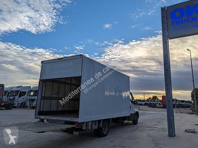 Camião Iveco Daily 35C15