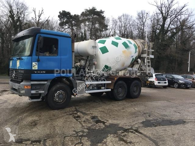 Vrachtwagen Mercedes TOUPIE  7 M3,  avec pompe...
