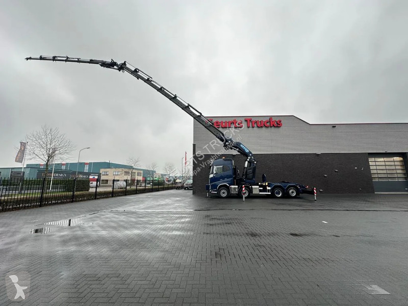 Camion Volvo 16650 8X2 + EFFER 1855/8S + JIB 6S...