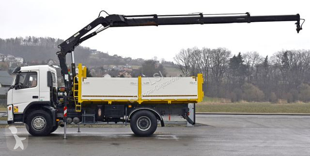 Camion Volvo FM 9 300 Kipper 5,00m *KRAN + FUNK...