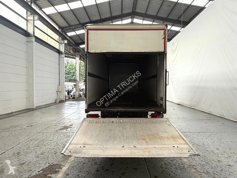 Kamion MAN 12.220 AUTOMAAT / AIRCO