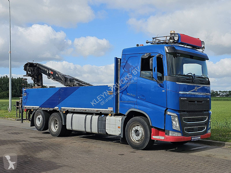 Camion Volvo 6X2 HIAB 117K PRO