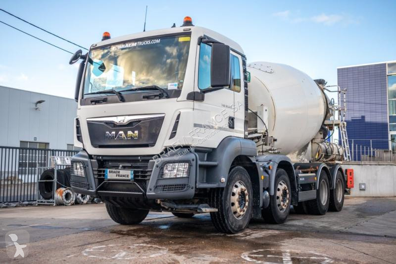 Camion MAN 32.360 BB+ MIXER 9M³