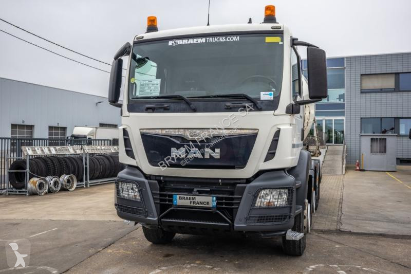 Camion MAN 32.360 BB+E6+MIXER 9M³