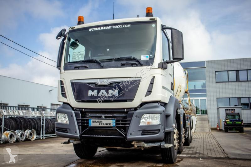 Camion MAN 32.360 BB+E6+MIXER 9M³