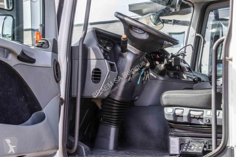 Camion cu remorca Mercedes...