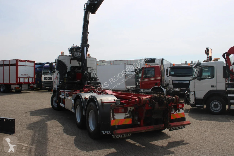 Camion Volvo 12440 +6X4+ HIAB 166E3 PRO + EURO...