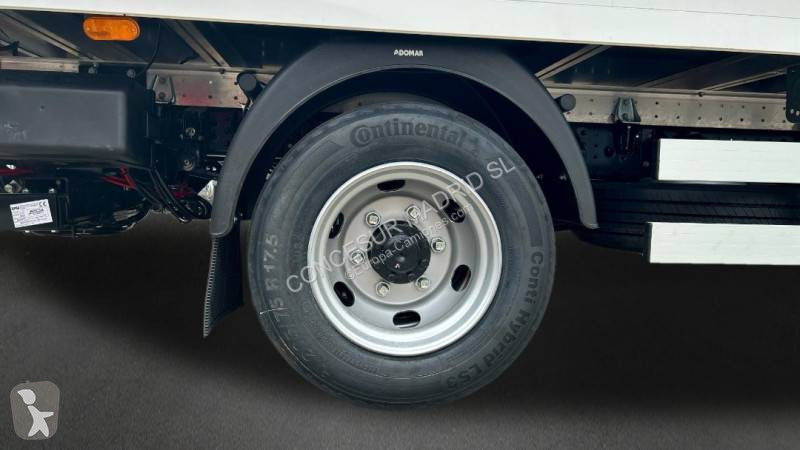 Camion Mitsubishi Fuso