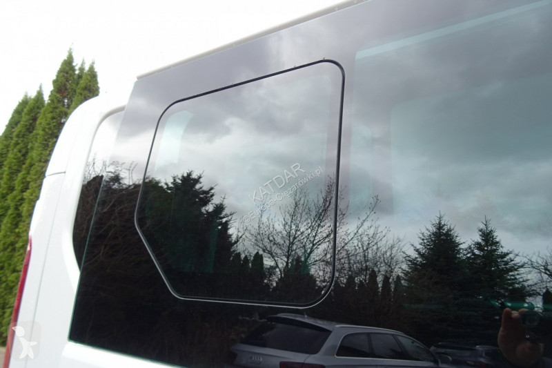 Véhicule utilitaire Renault TRAFIC L2H1 2.0dci...