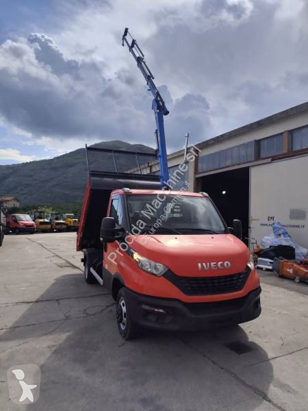 Véhicule utilitaire Iveco 35C14