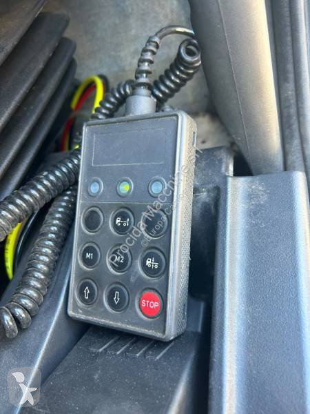 Lastbil Iveco 180E32