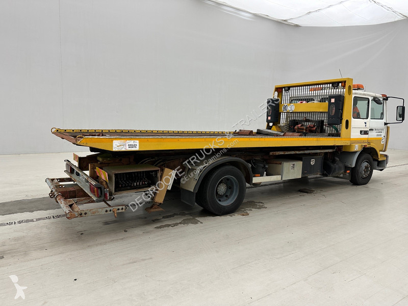 Kamion Renault 230