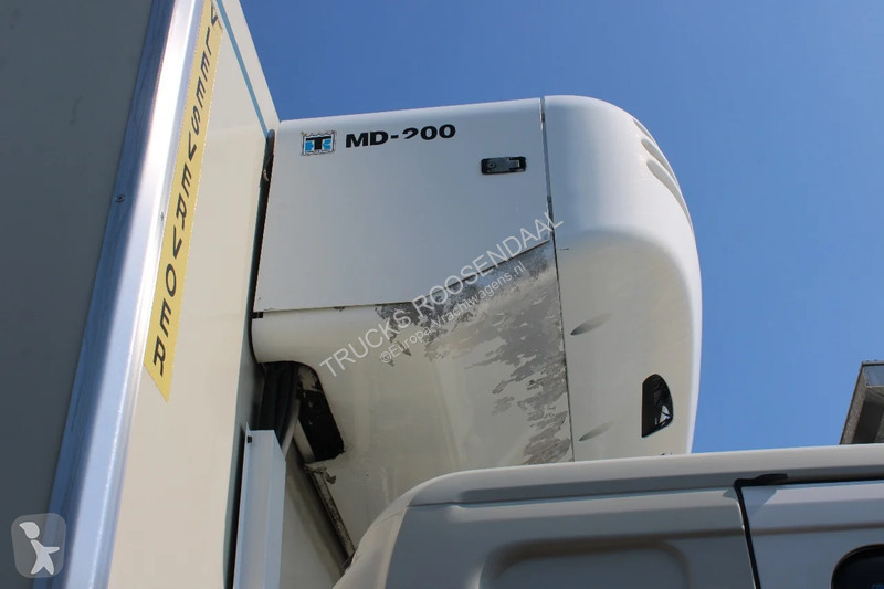 Camion Scania 230 + thermo king + lift