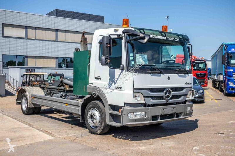 Camion Mercedes 1222 K