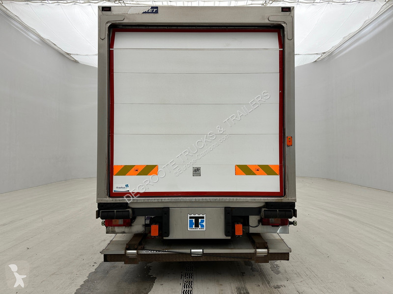 Camion Volvo FL