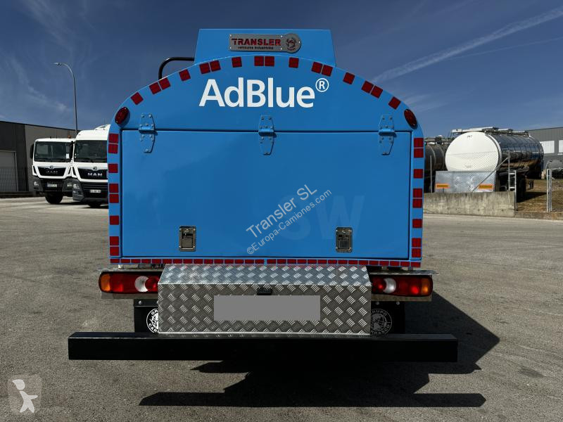 Užitkové vozidlo Mercedes  Citerna para ADBLUE