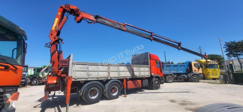 Camion Iveco 240E42 with Palfinger Crane