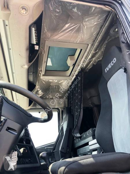 Iveco 260 S 42 truck
