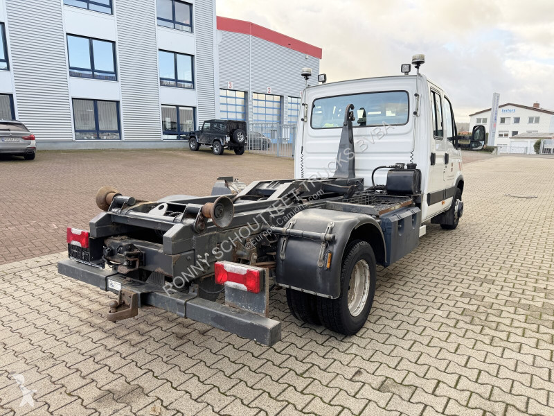 Kamion Iveco Daily 70C14D 4x2 Doka Daily 70C14D...