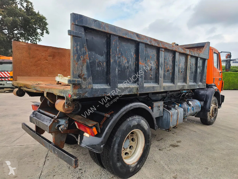 Camion Mercedes SK KIPPER / BENNE 6 ROUES