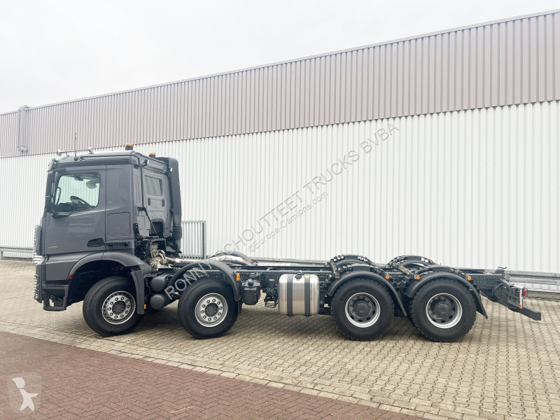 Camion Mercedes Arocs 3251 L 8x4/4 Arocs 3251 L...