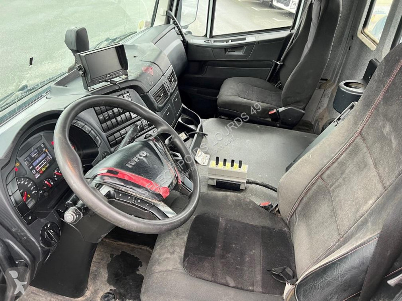 Camion Iveco 460 6X2 AMPLIROLL