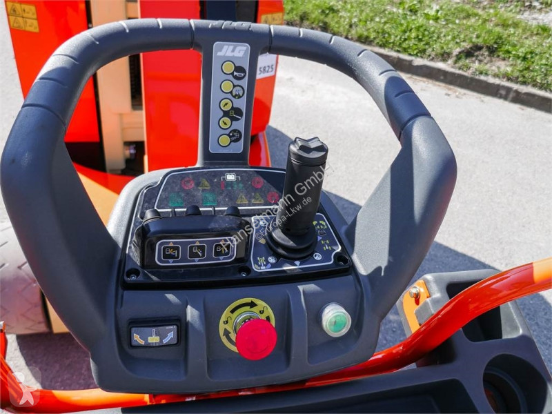 Piattaforma aerea JLG 12E Plus
