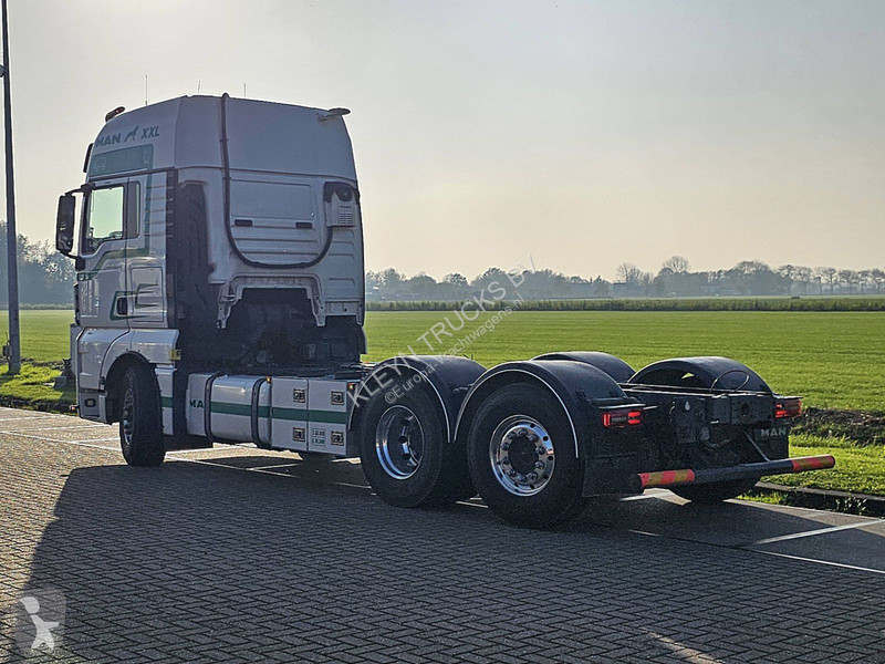 Camion MAN 26.500  XXL 6X2-4 LL WB420