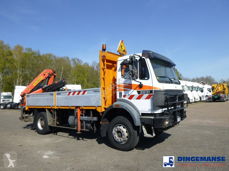 Camião Mercedes SK 4X2 + Palfinger PK13000