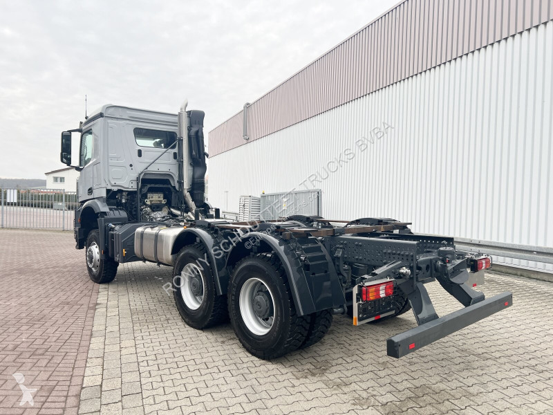 Camion Mercedes Arocs 3340/46 A 6x6 Arocs...