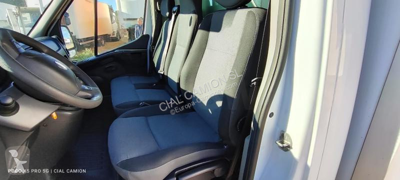 Camion Nissan