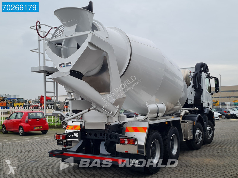 Camion Mercedes 4142 8X4 NEW Remmel Mixer10m3...
