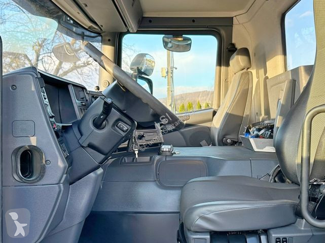 Camion Scania P250* FAHRGESTE 4,30* HMF 635...