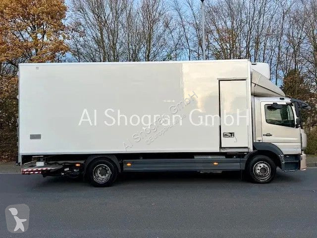 Vrachtwagen Mercedes 1218 Carrier Supra...